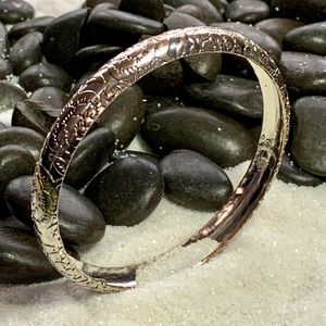 Clearance- Silver Toned Floral Band Bracelet